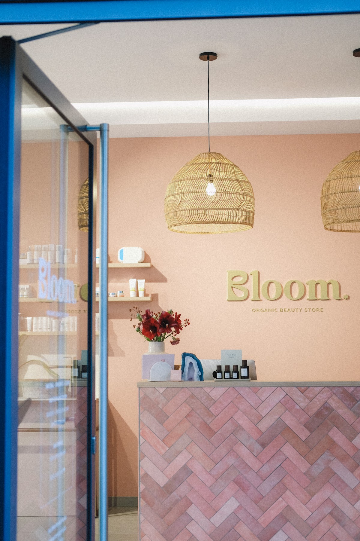 Bloom - Organic Beauty Store