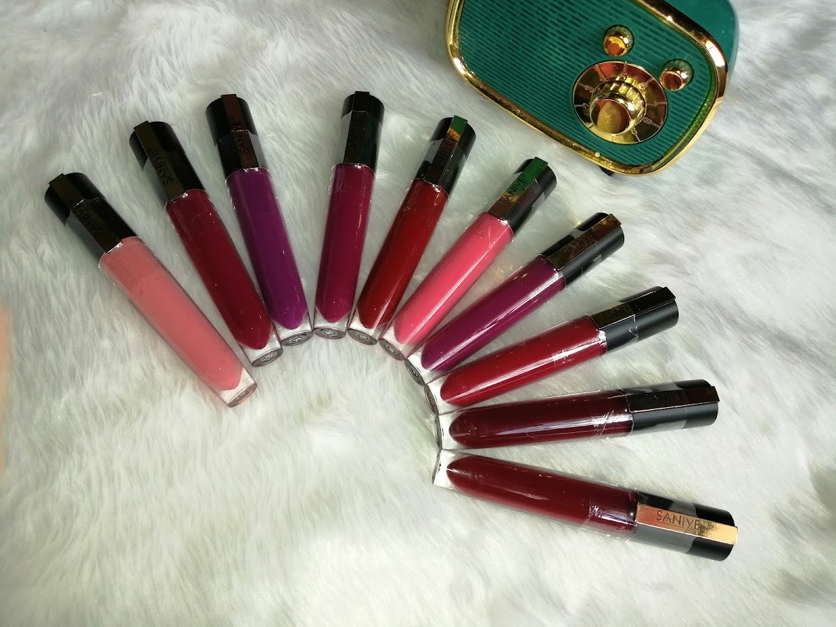 R&M Cosmetics