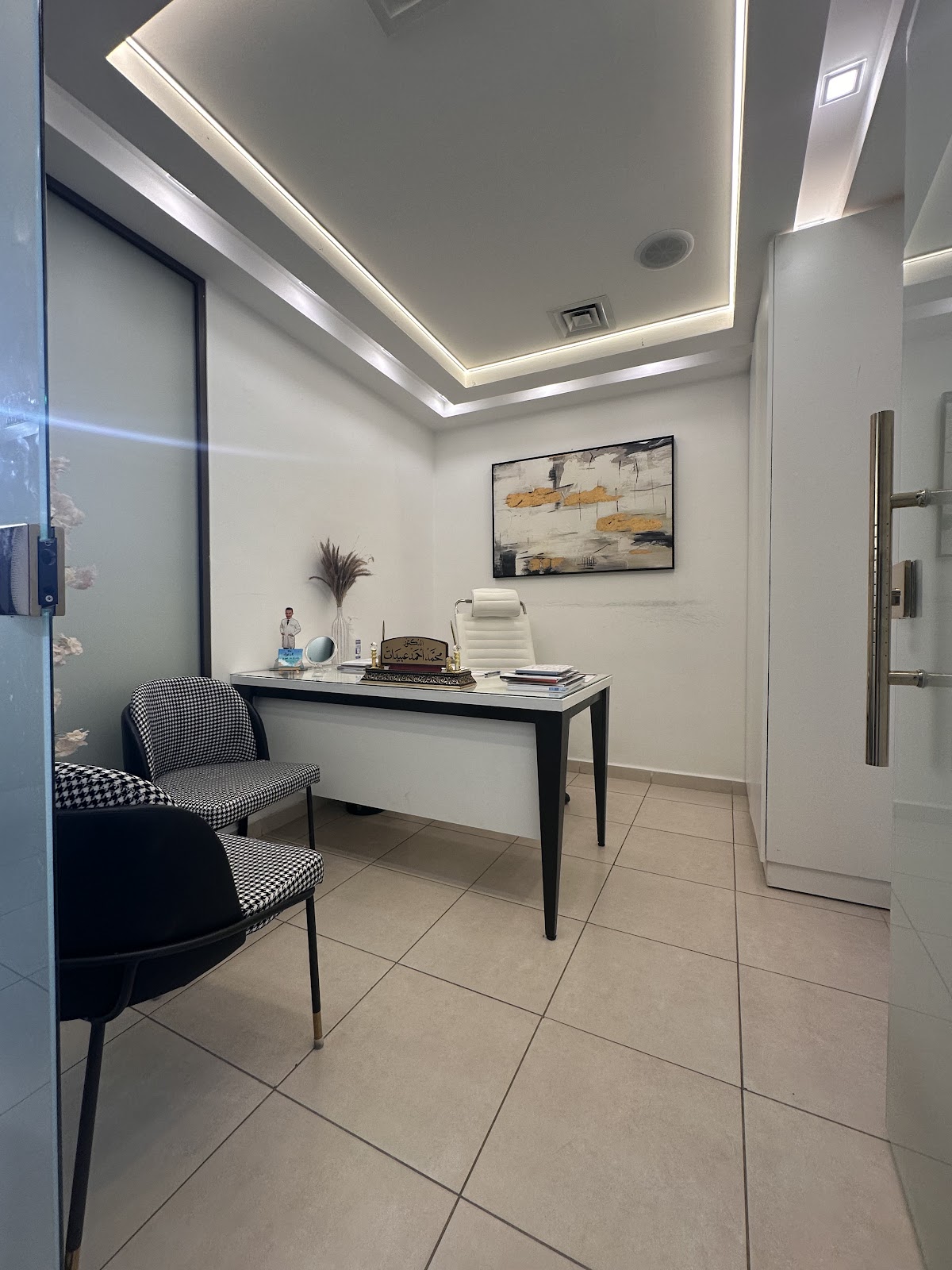 La femme laser clinic
