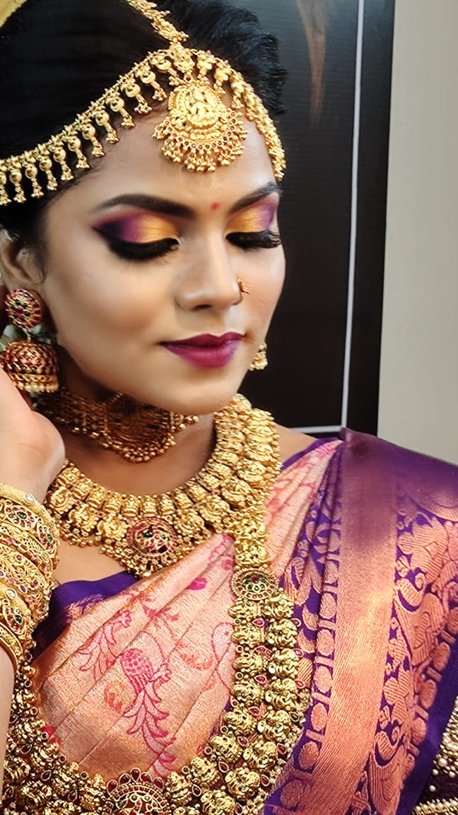 Milan Ladies Beauty Parlour