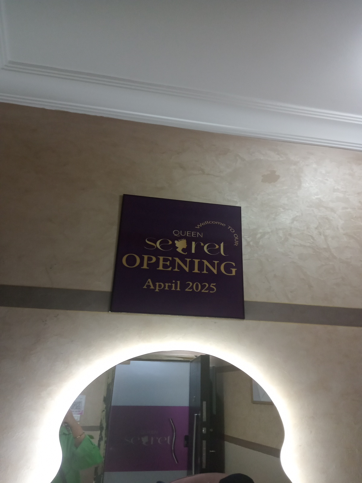 Queen Secret Clinic