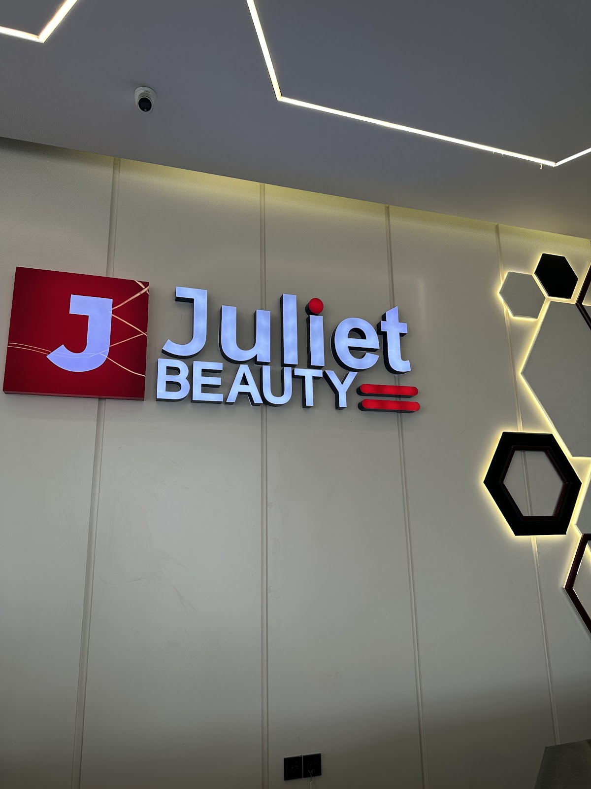 Juliet Beauty
