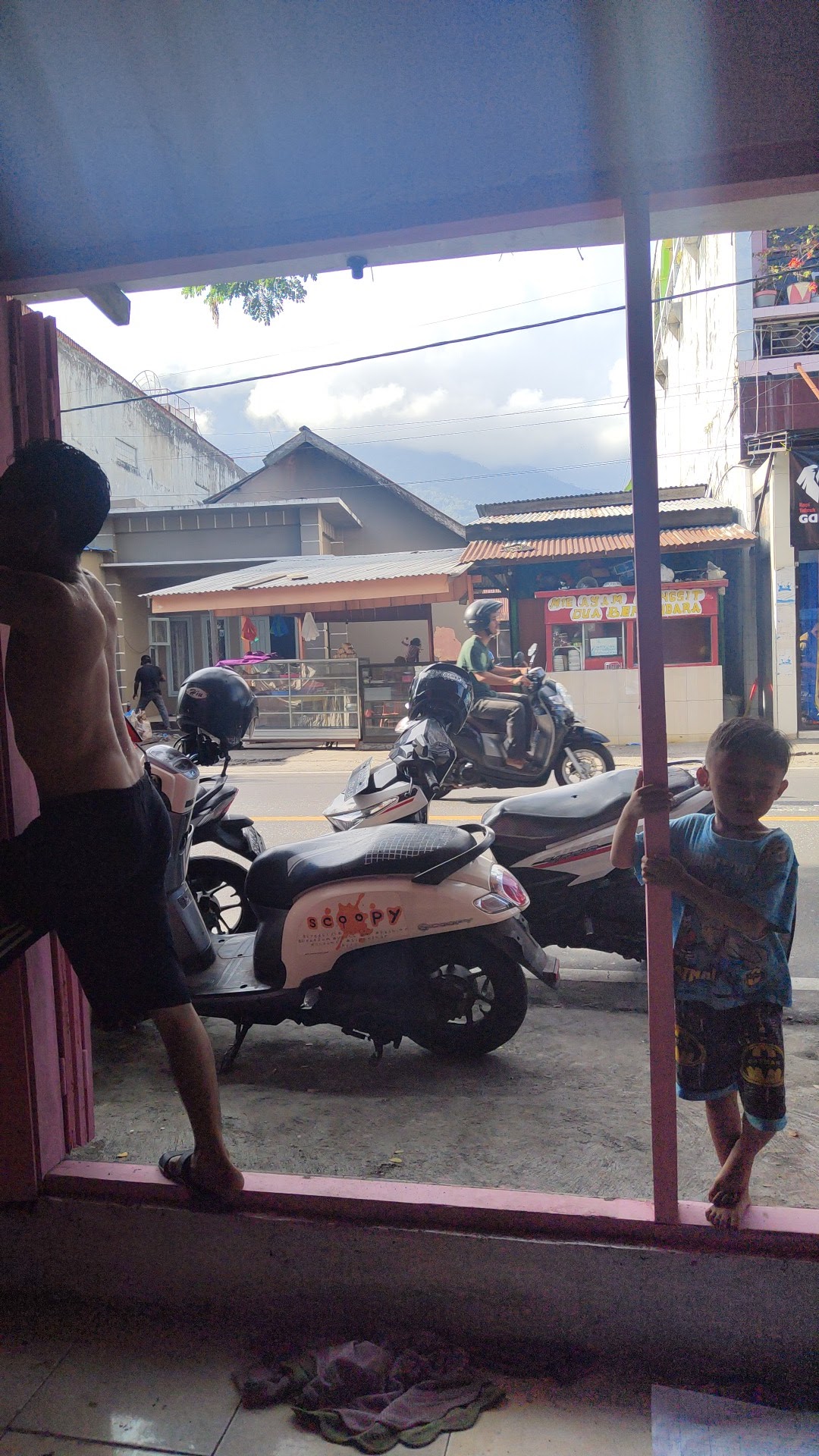 Kosmetik Ternate