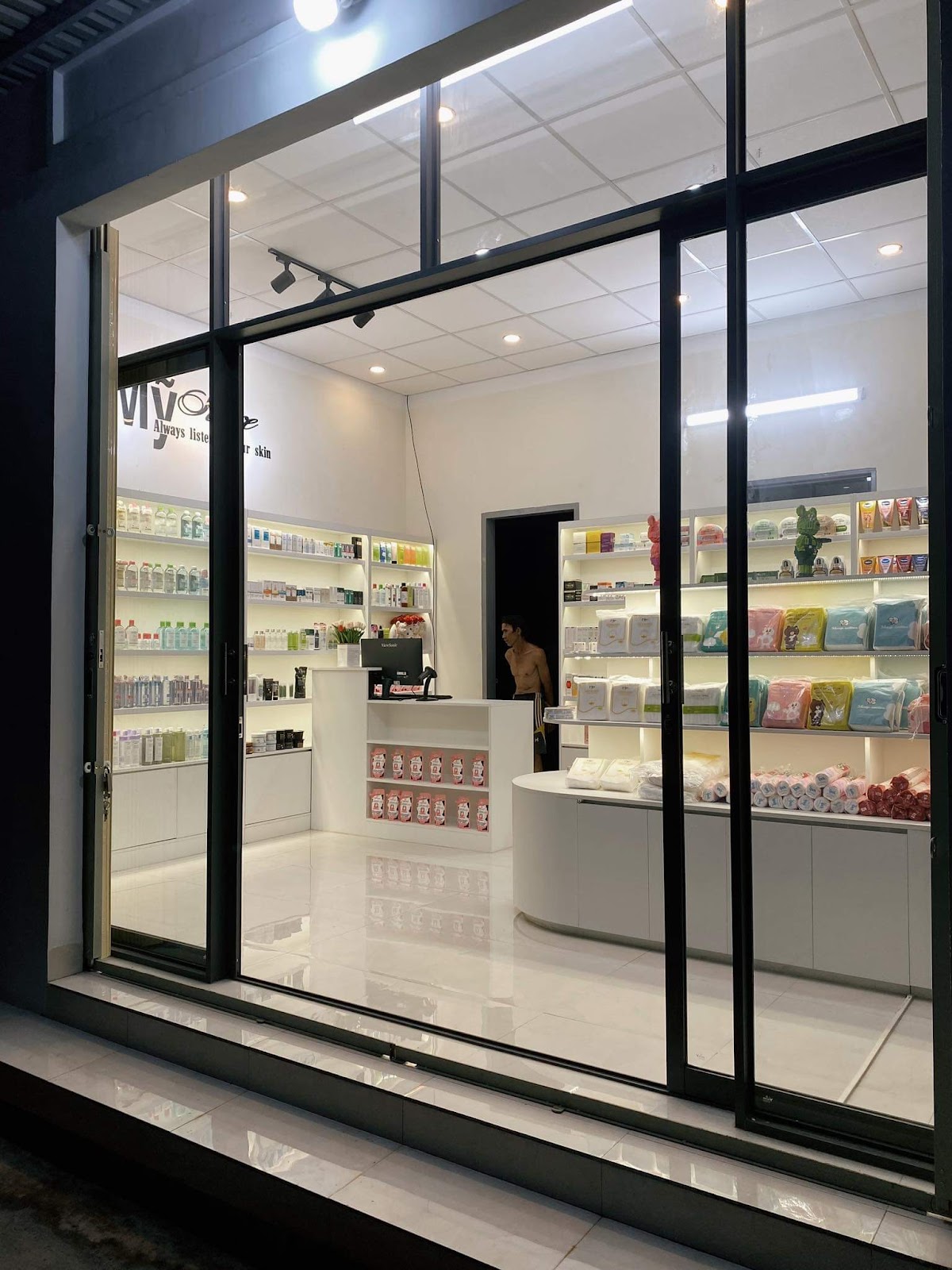 My Store - My Pham Chinh Hang