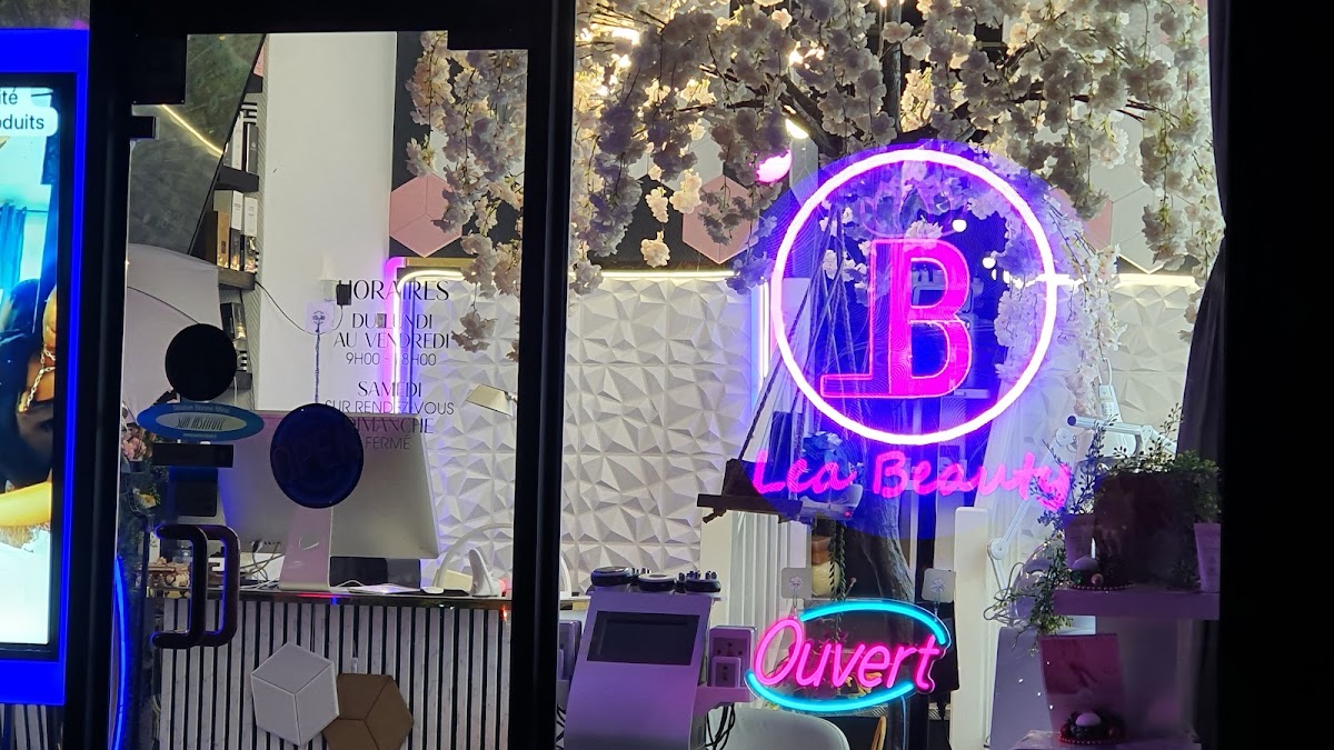 Lea beauty