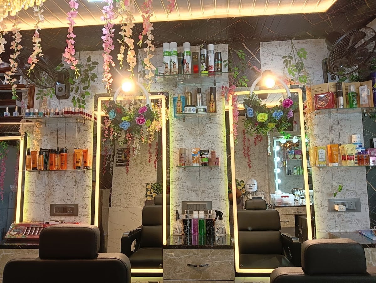 Shree makeup studio luxury salon & academy