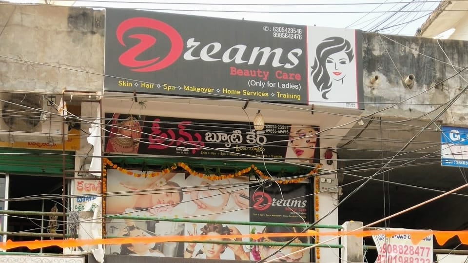 Dreams Beauty Care & Makeover Artistry