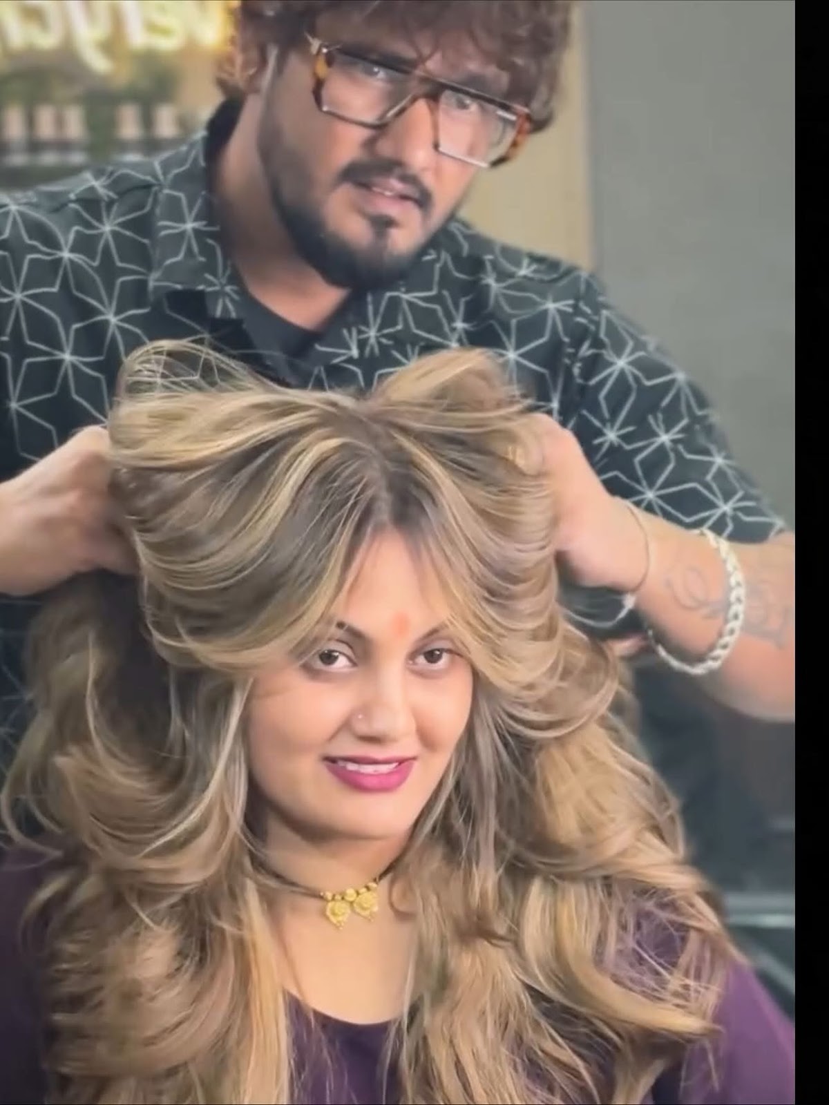 Has Unisex Salon By Munna