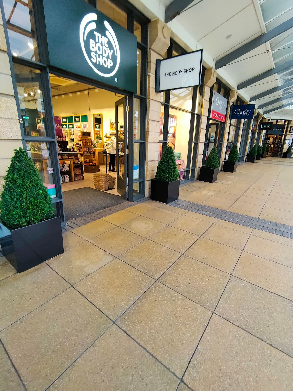 Doncaster Lakeside Outlet