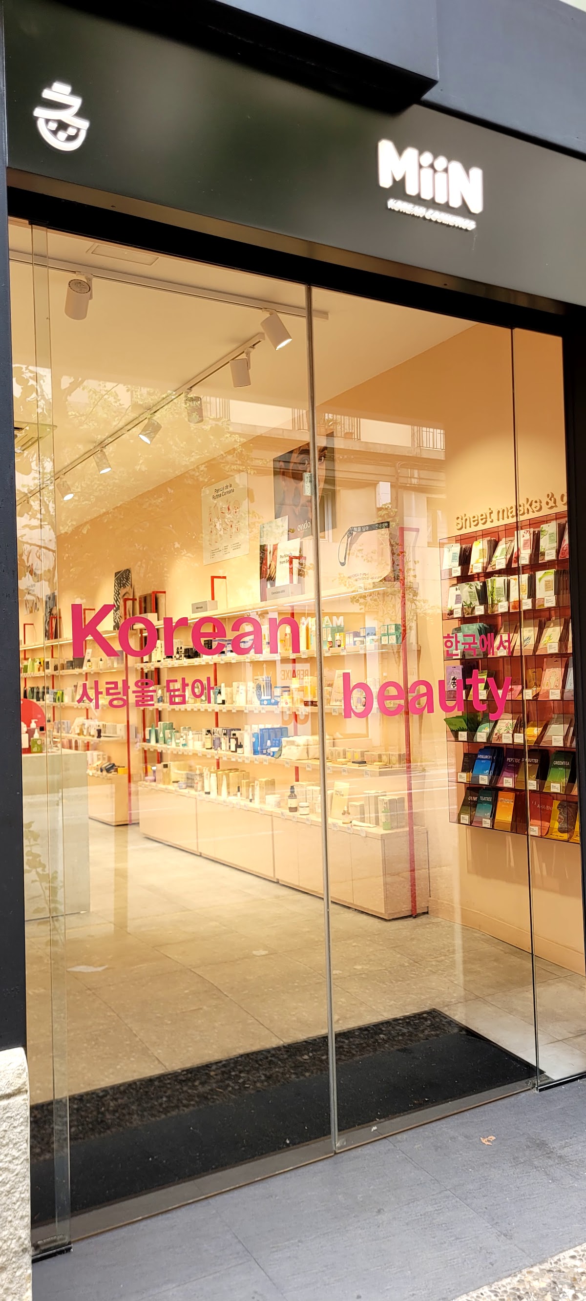 MiiN Korean Cosmetics