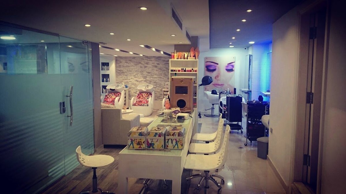 Euphoria Beauty Center