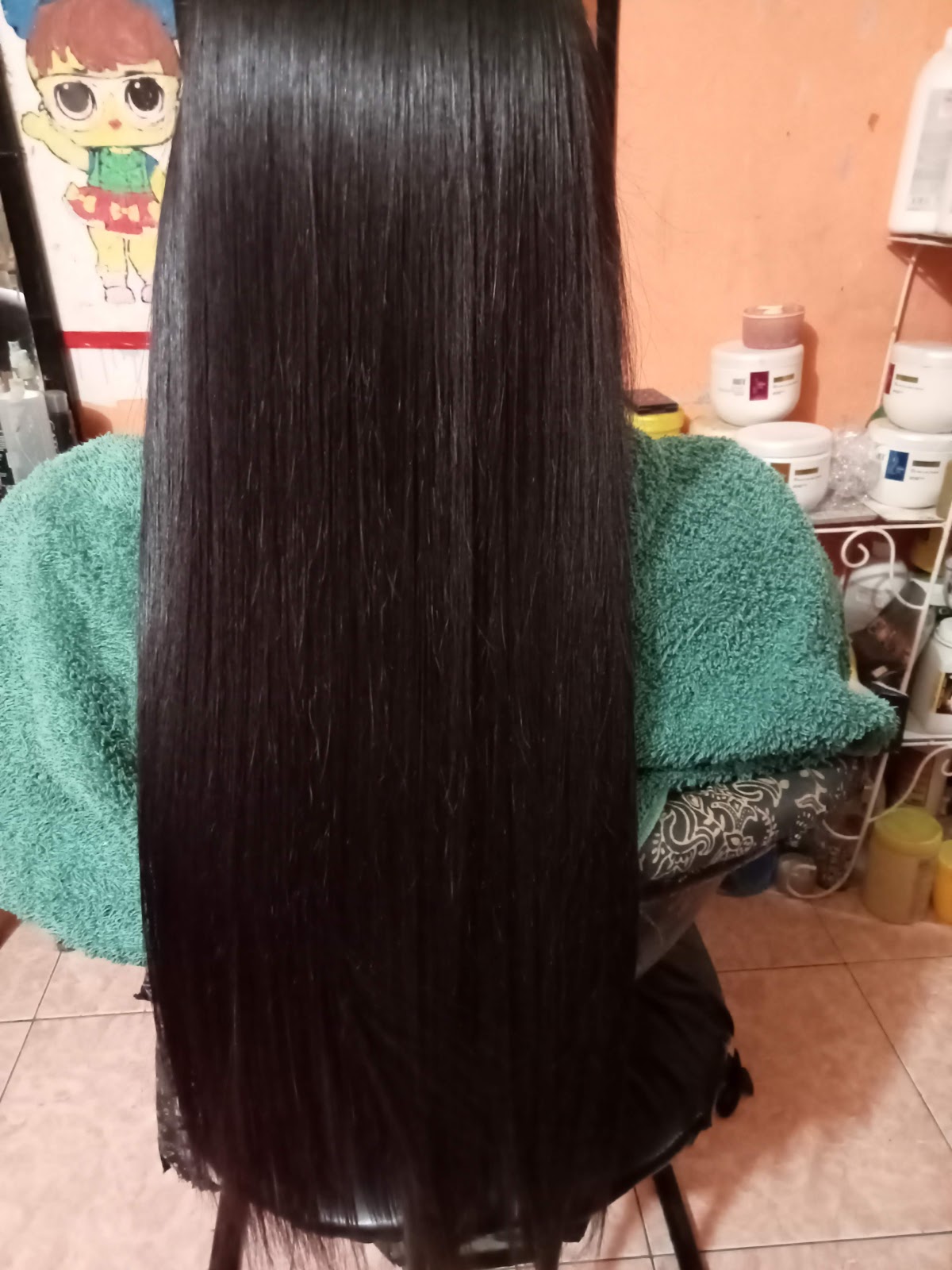 Lamprin Salon