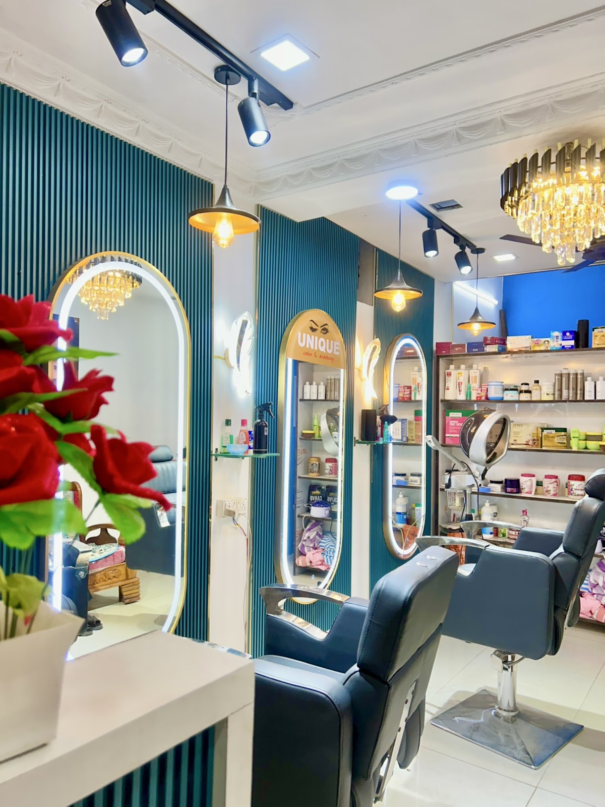 The Unique Salon & Academy