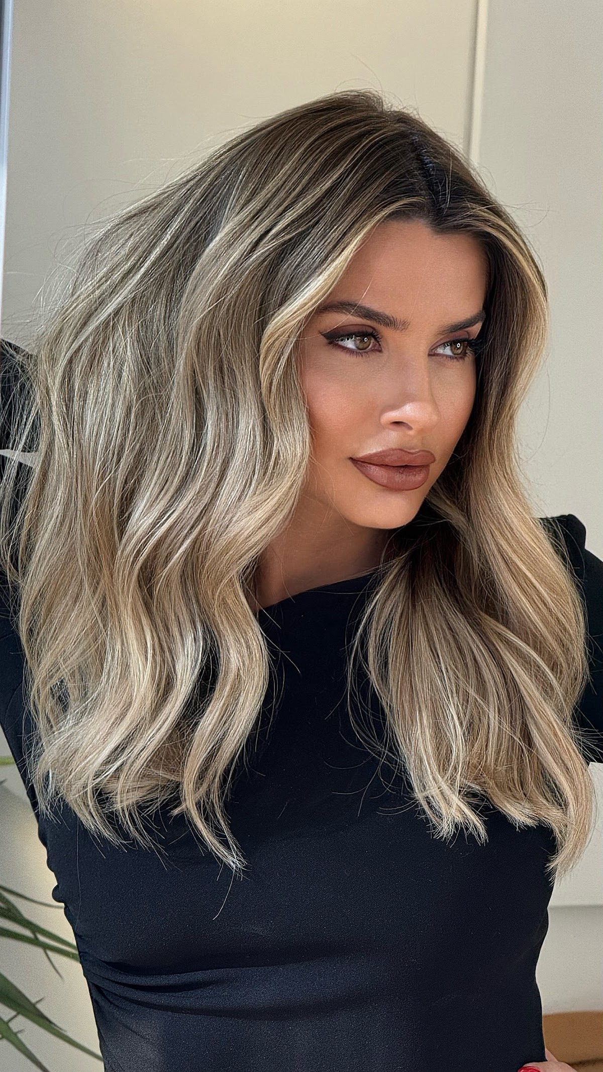 Waves Beauty Concept