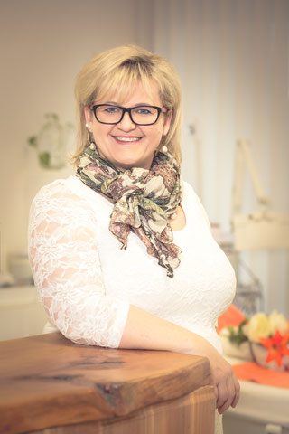 Josy Stockinger Fachkosmetik & Sugaring