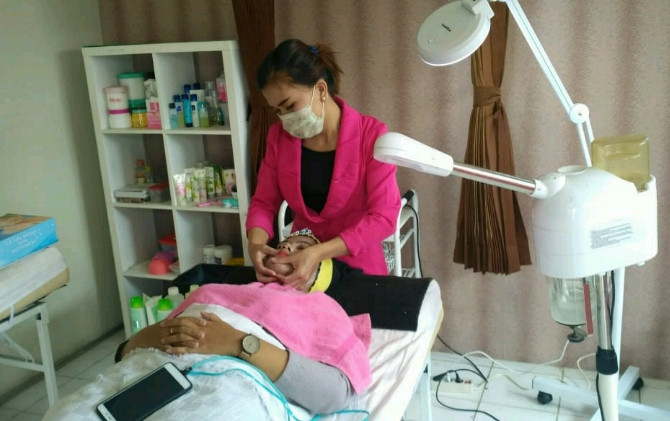 Salon Kecantikan