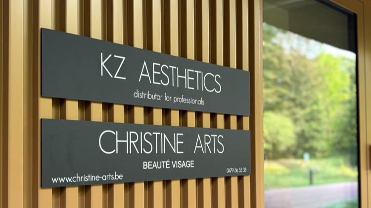 Christine Arts "Beaute-Visage" SRL