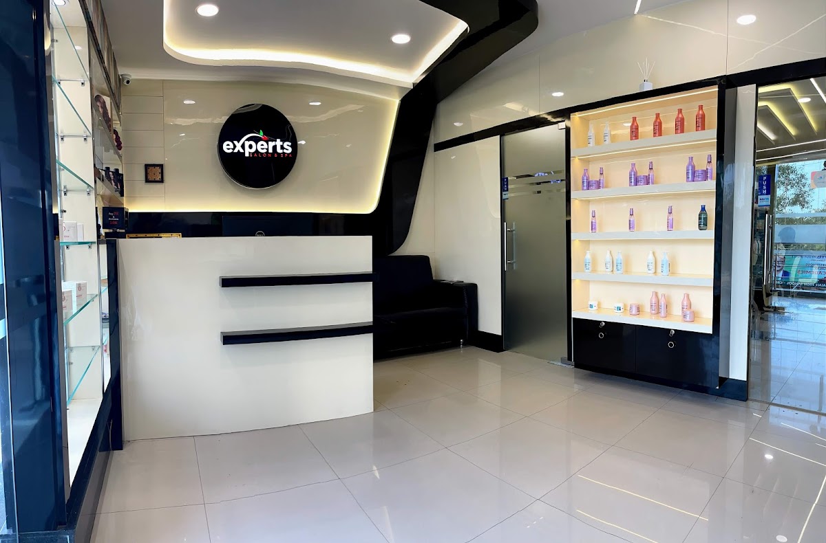 Experts Salon (Family's Hair & Beauty Salon)