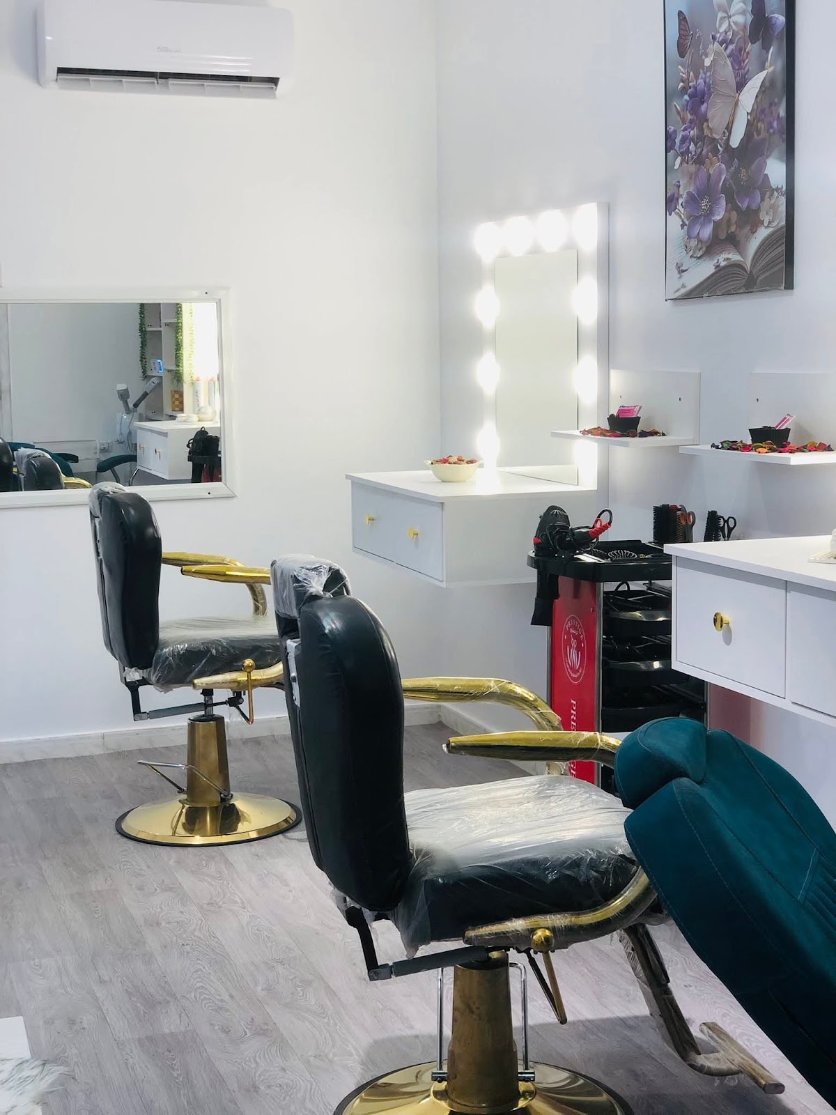 Lavender Beauty Center