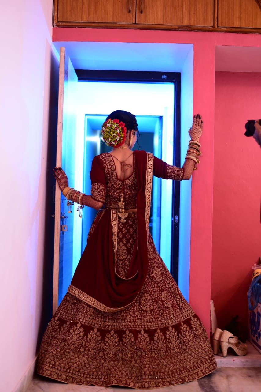 Astha Beauty Parlour