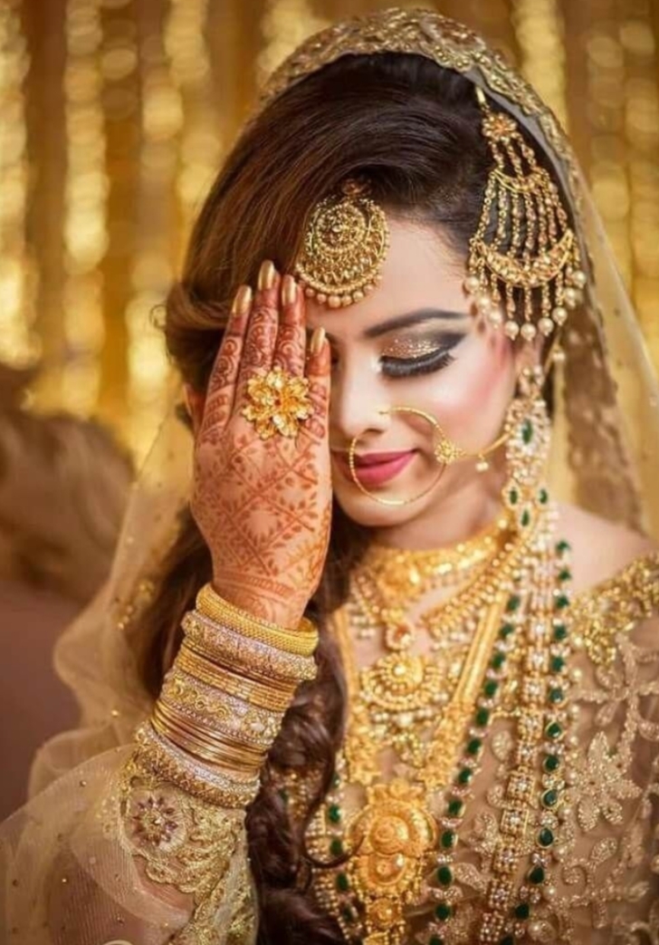 Isha Hair Beauty Makeover Salon