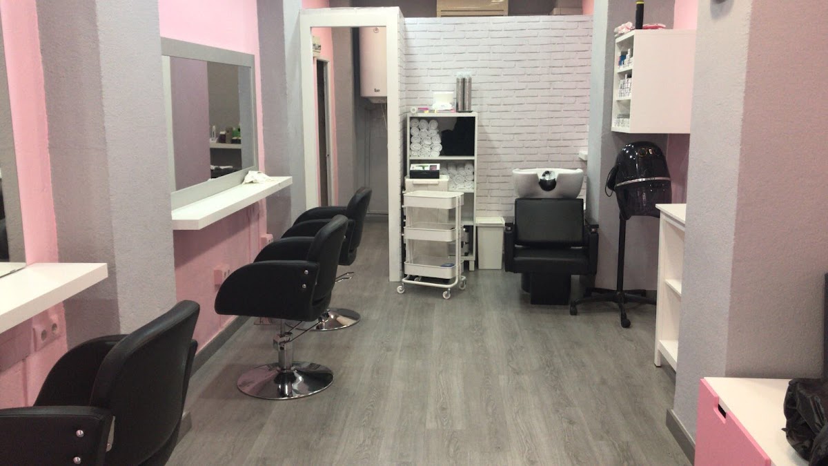 Fany Peluqueria y Estetica