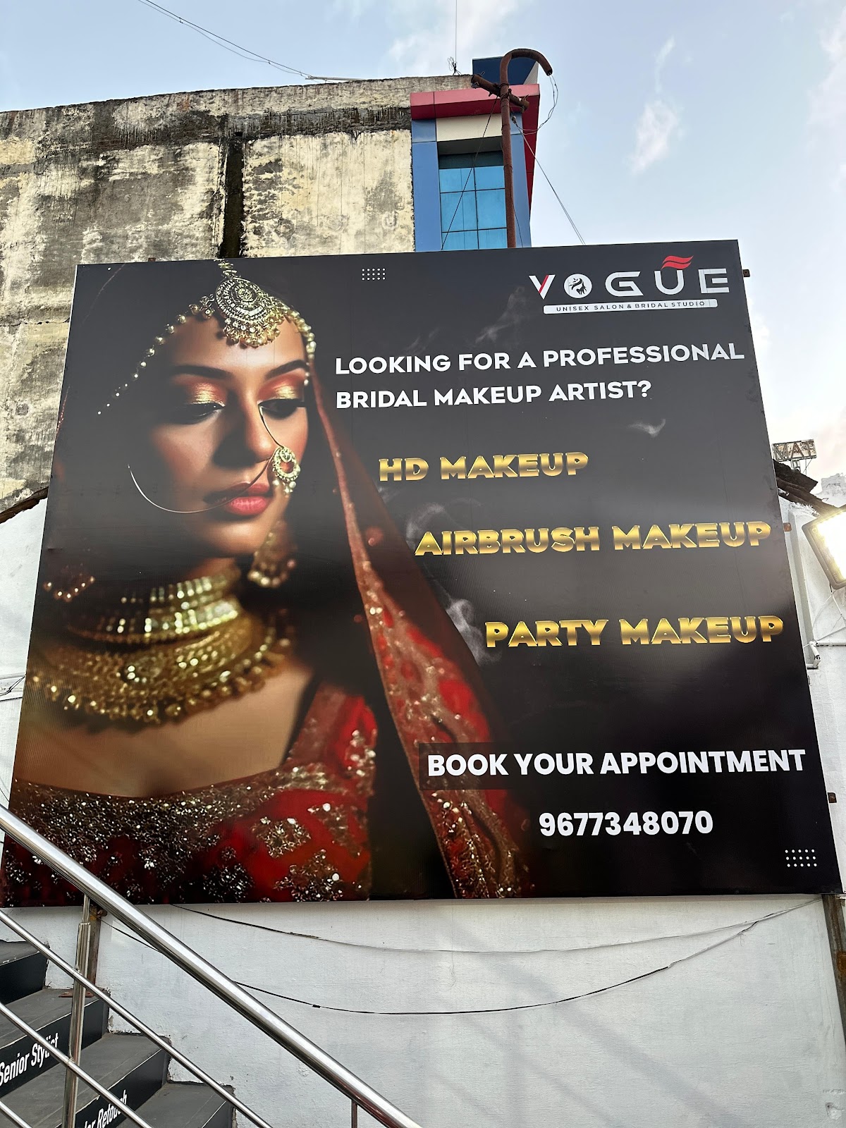 Vogue Unisex Salon & Bridal Studio