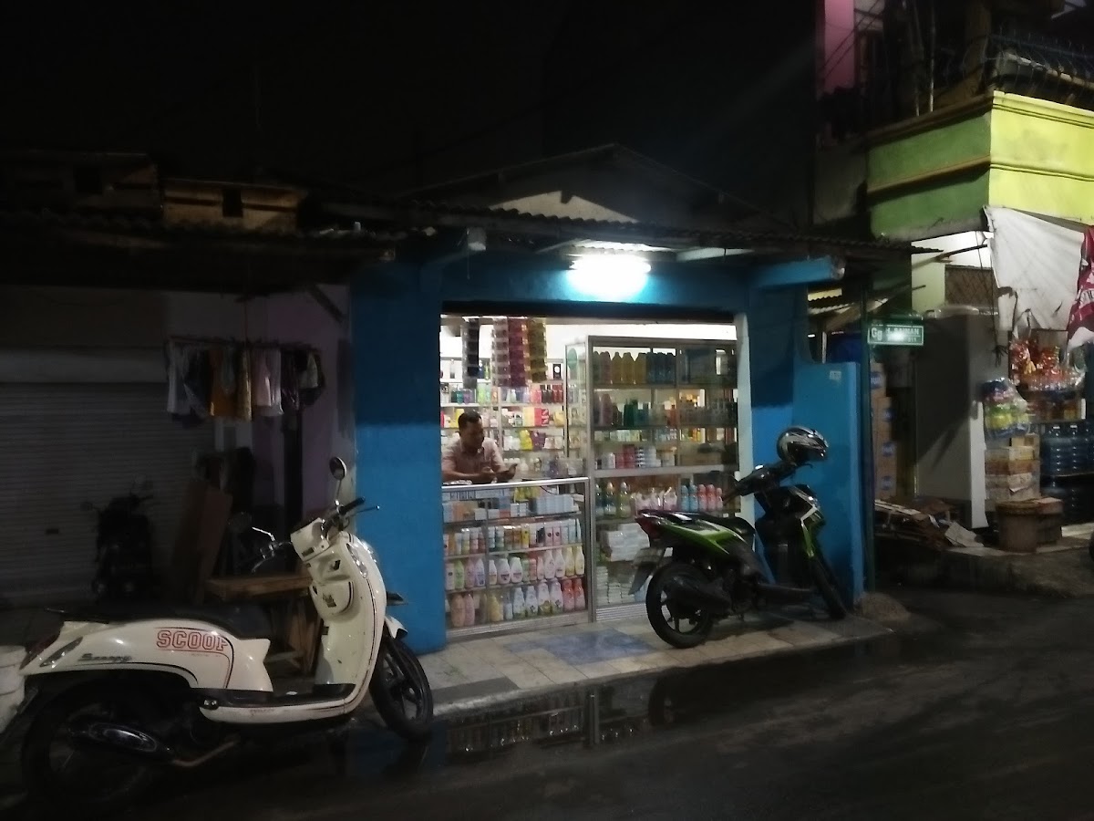 Toko Obat dan Kosmetik Zea