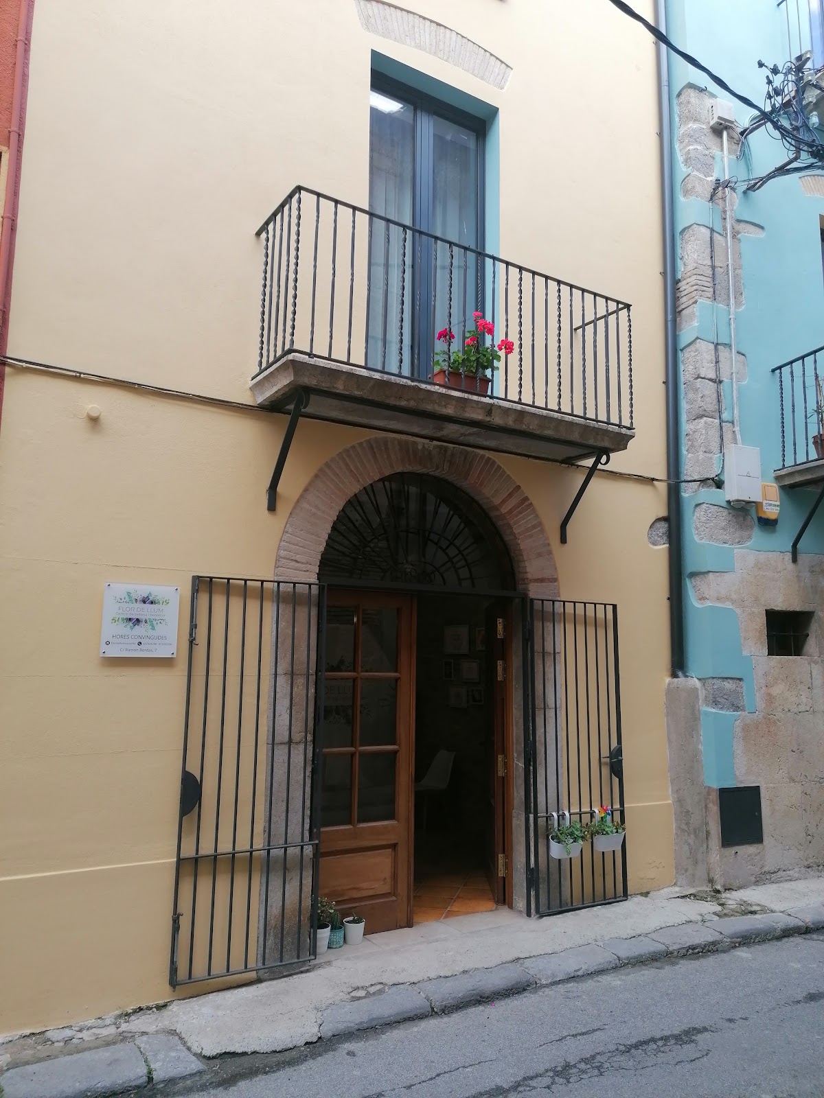 FLOR DE LLUM, centre de bellesa i benestar
