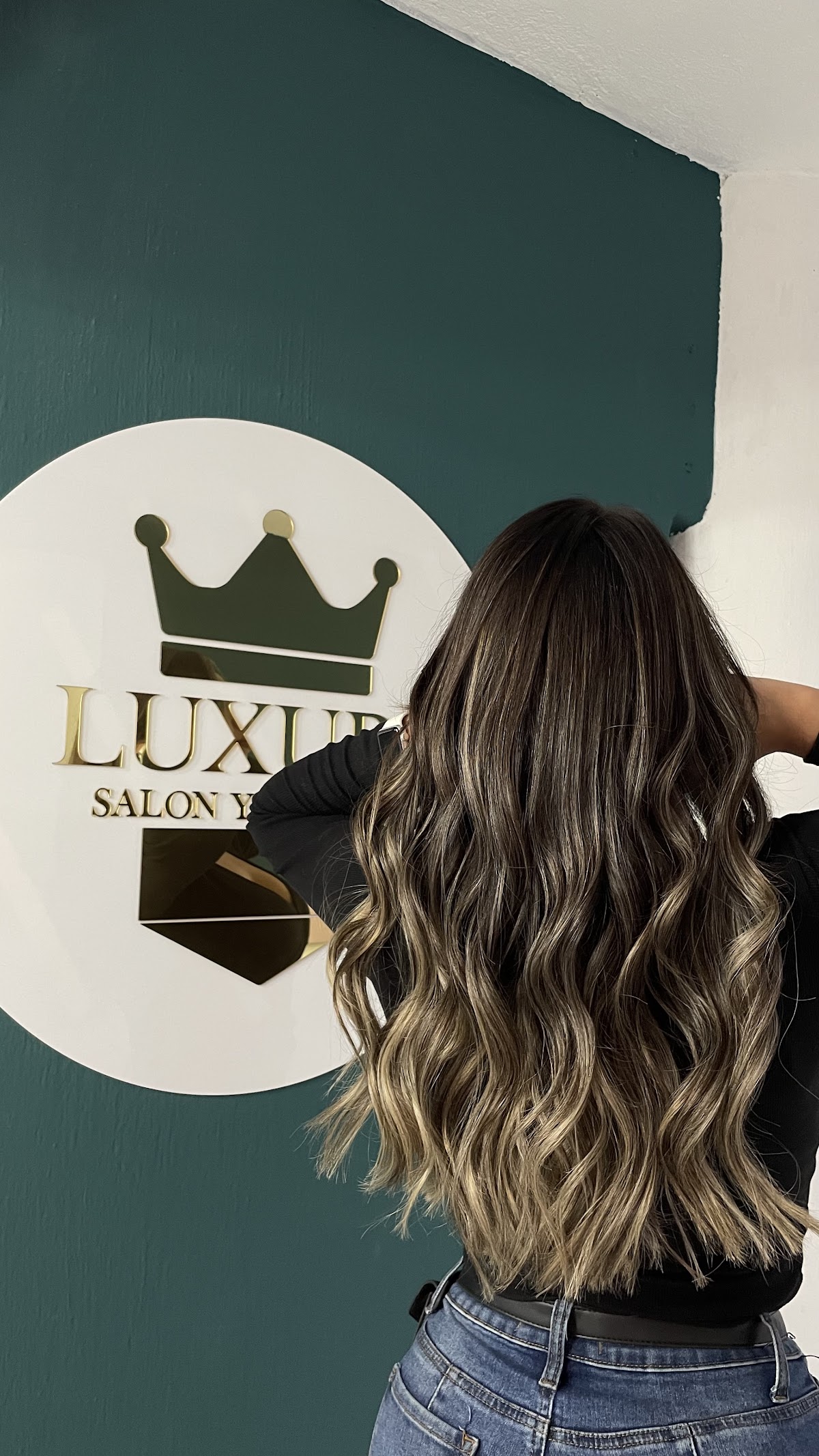 Luxury Salon