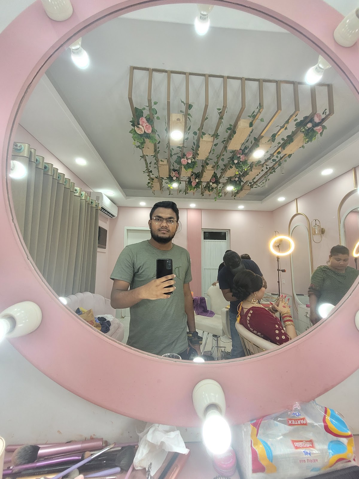 MAVENS MAKEUP AND HAIR STUDIO