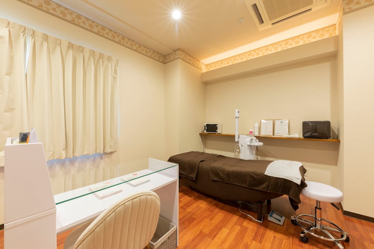 Face Make Salon Re