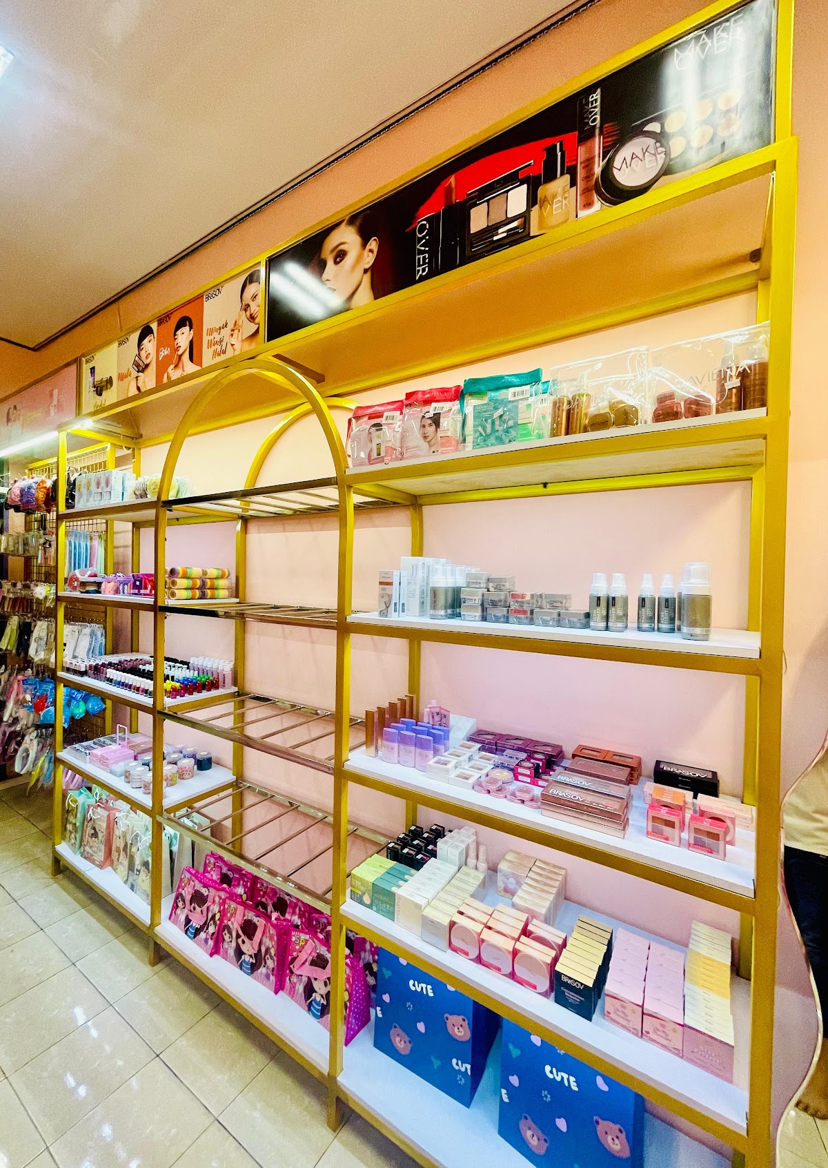 Queen Beauty Store Wadaslintang