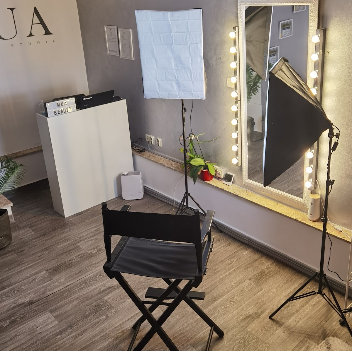 MUA - Beauty Studio