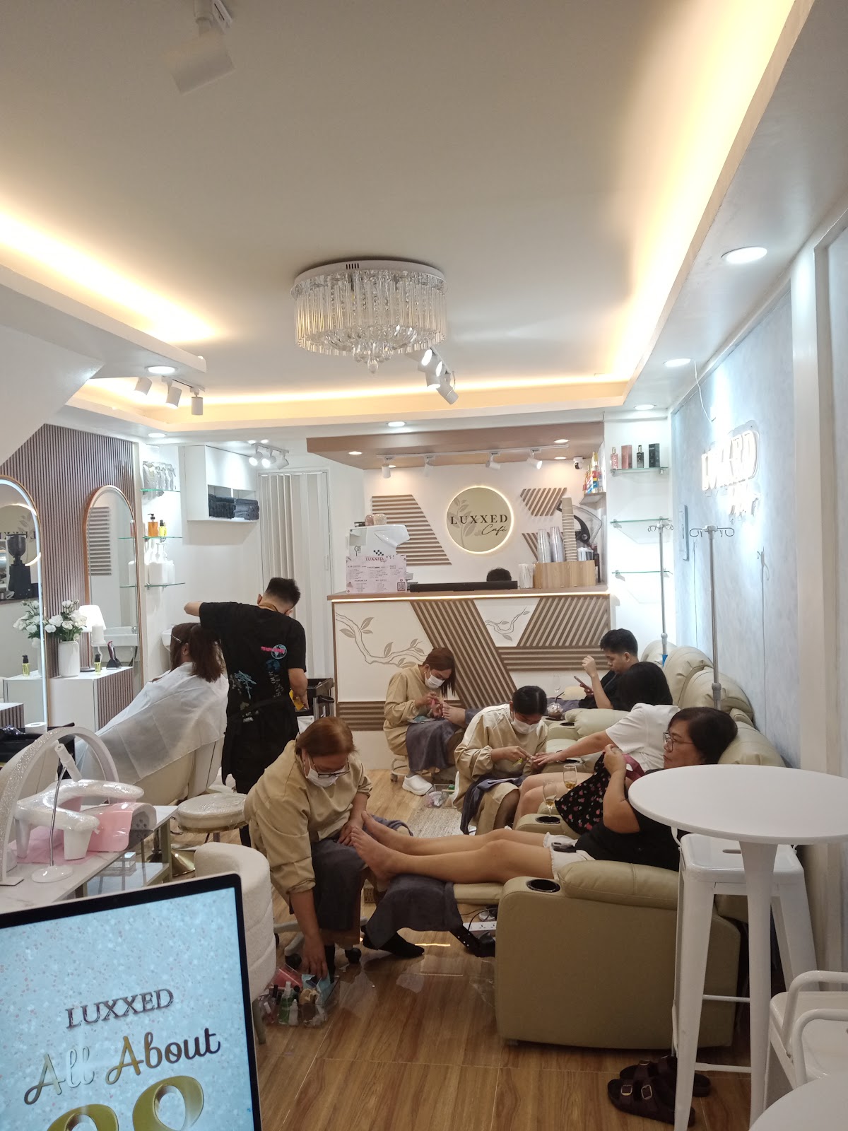 Luxxed Beauty Salon