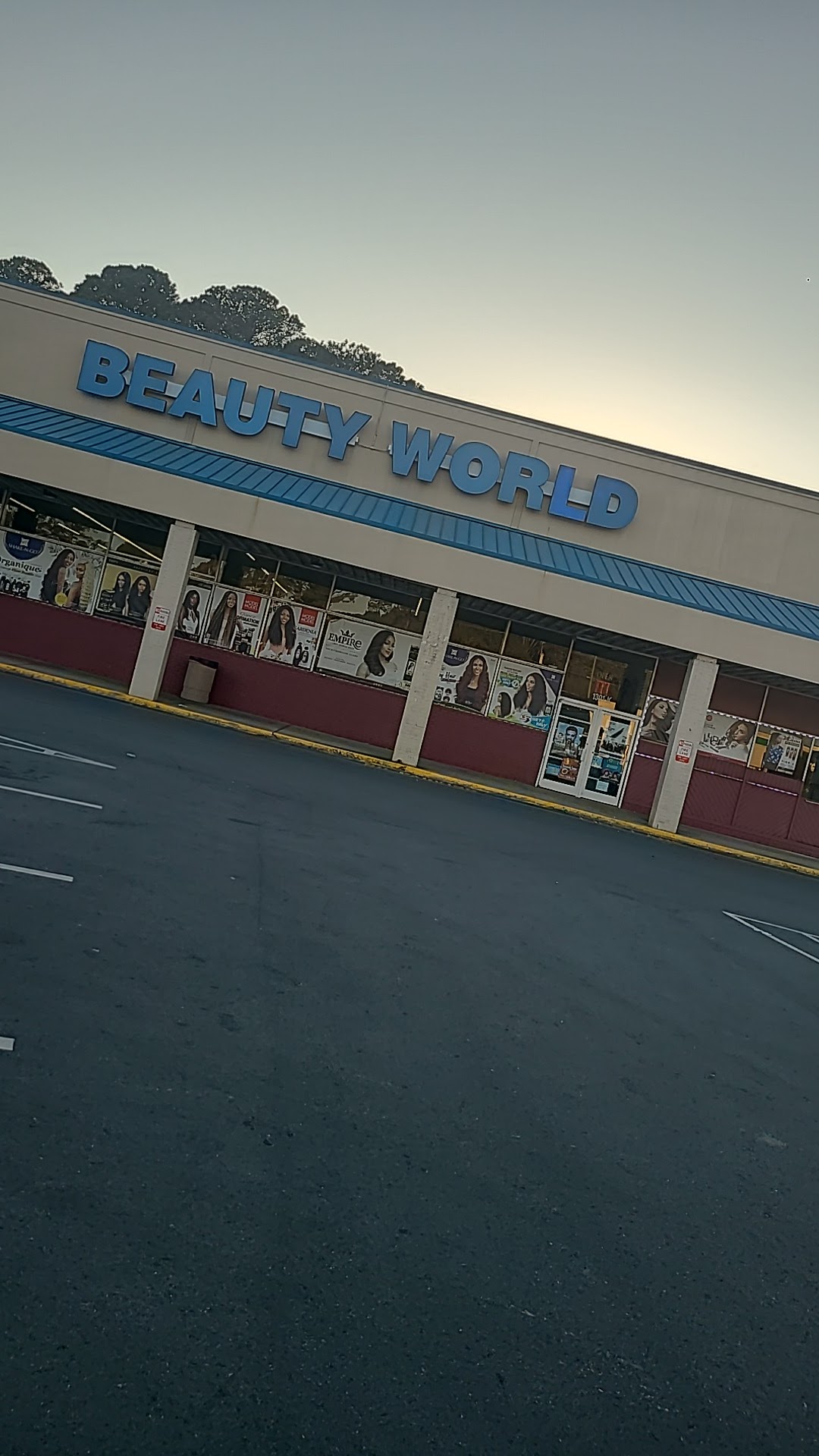 BEAUTY WORLD