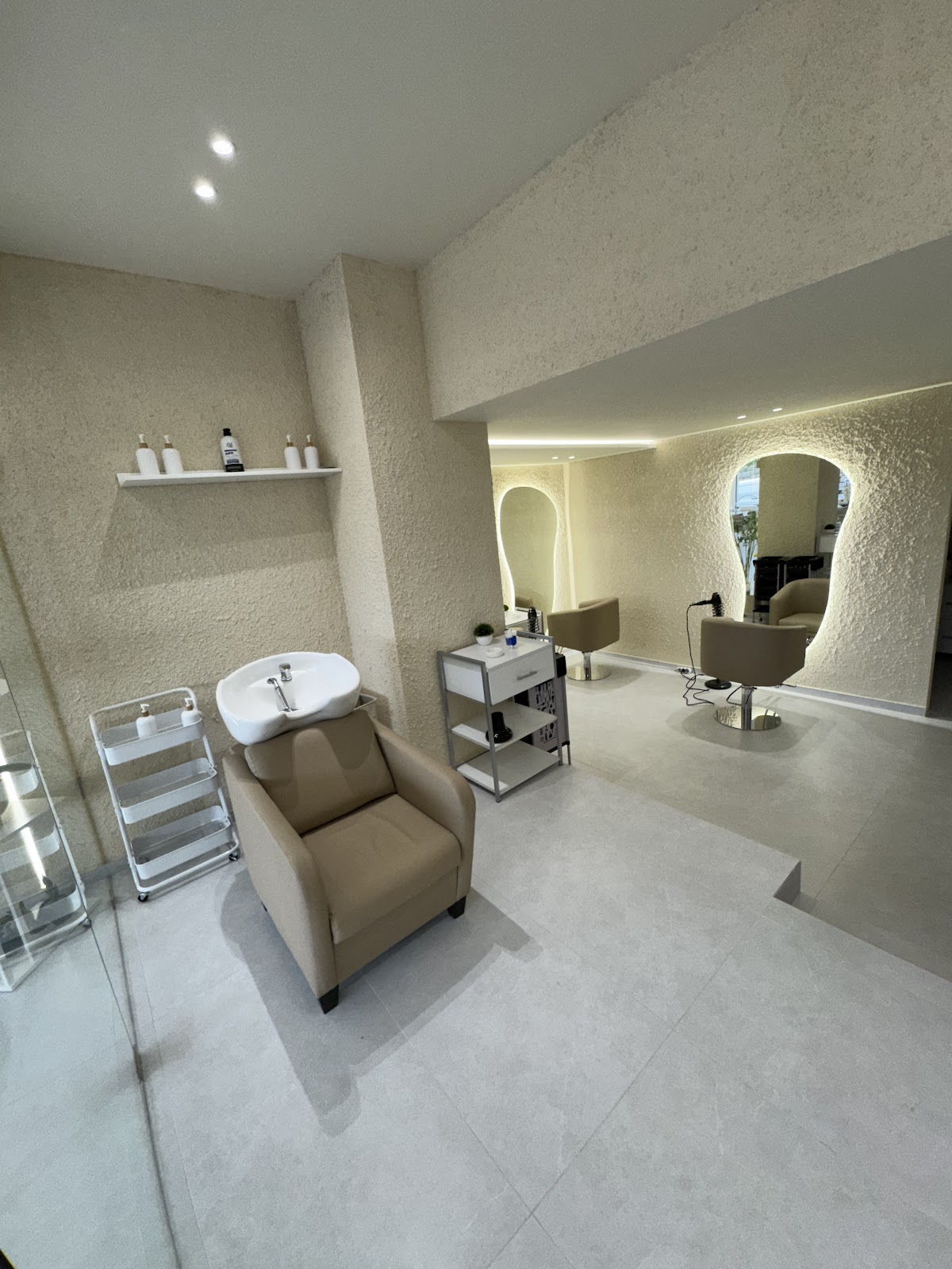Beautique by Sandra & Joelle