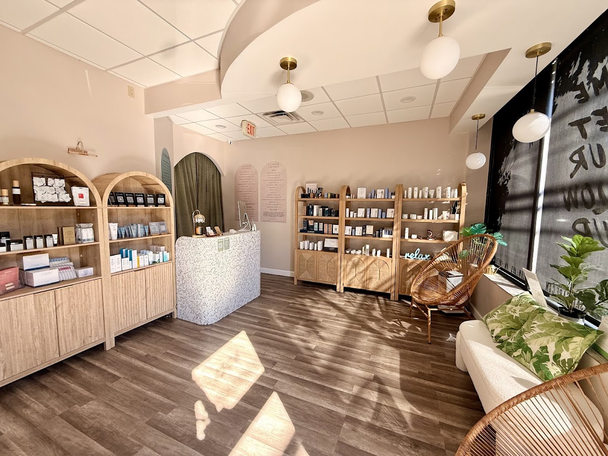 Glow Labs Facial Bar