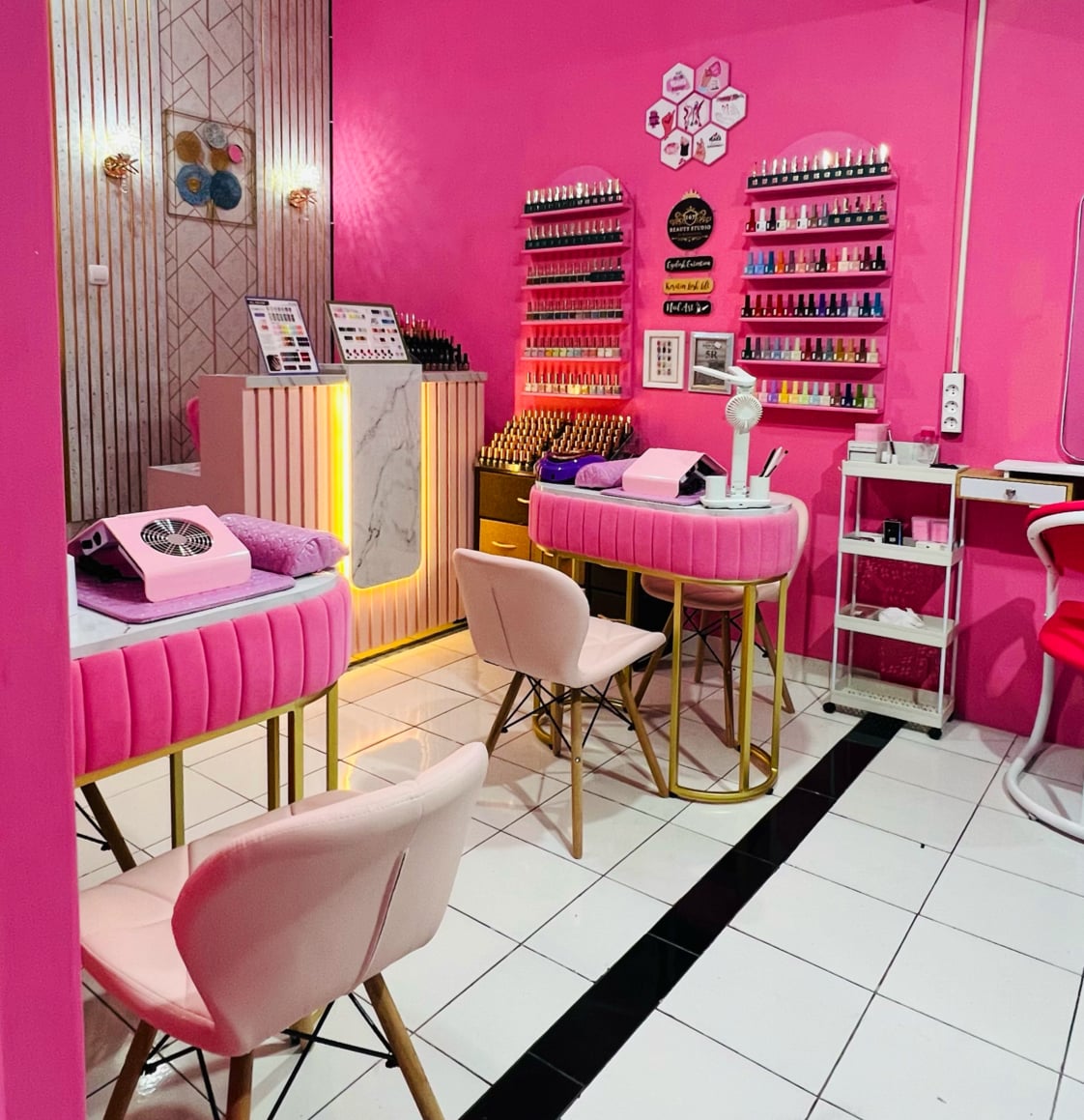 167 Beauty Studio