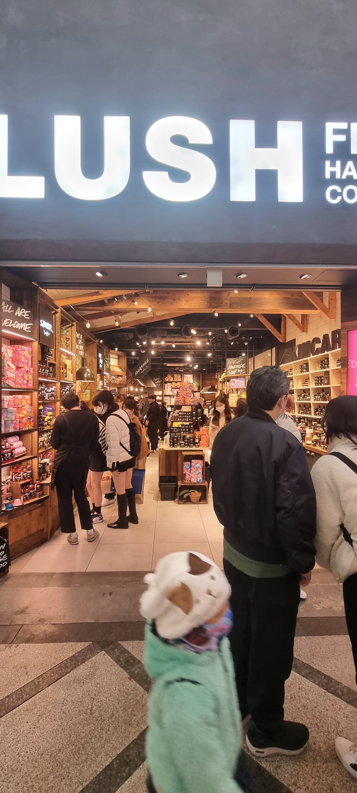 Lush Shinsaibashi