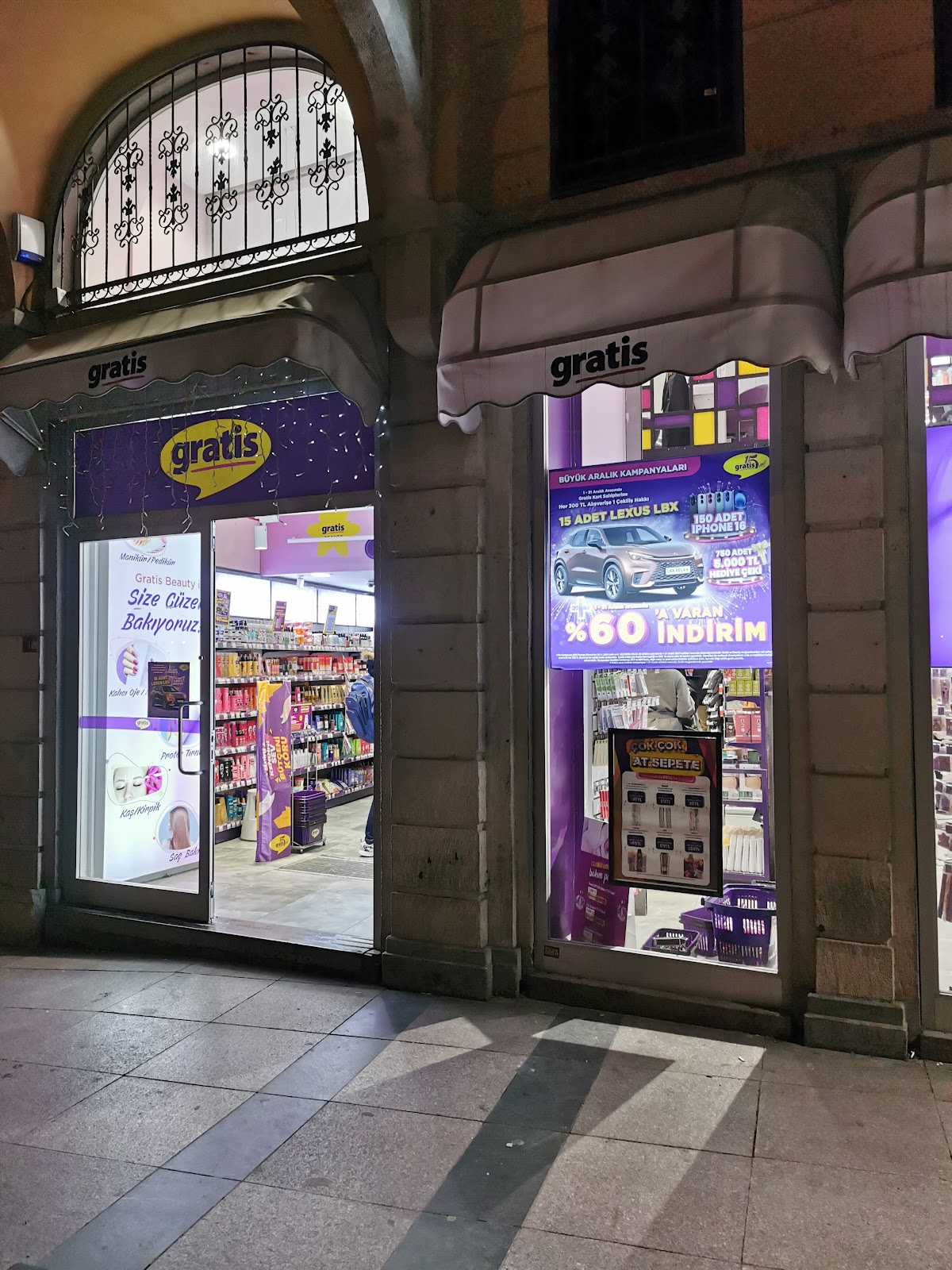 Gratis TAKSİM MEYDAN CADDESİ