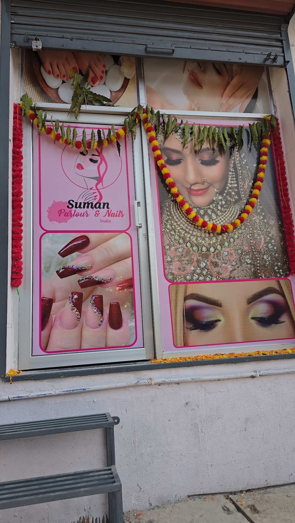 Suman beauty parlour and fancy store