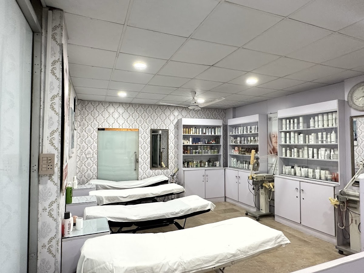 Women's Own Beauty Salon