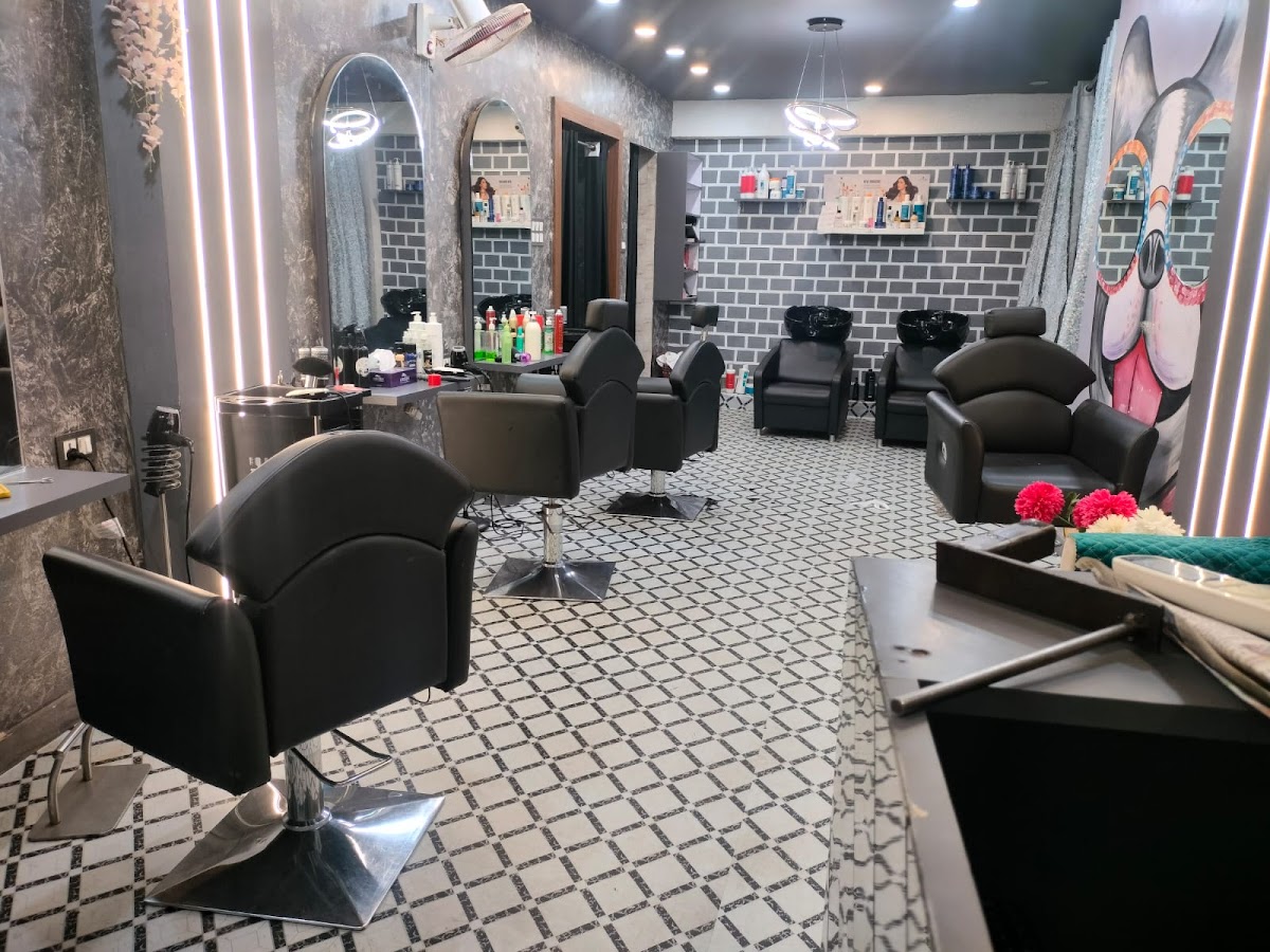 The Bridal Makeup Studio & Unisex Salon