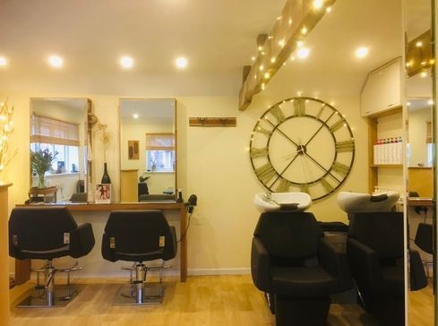 Aura Beauty Therapy and Hair Studio