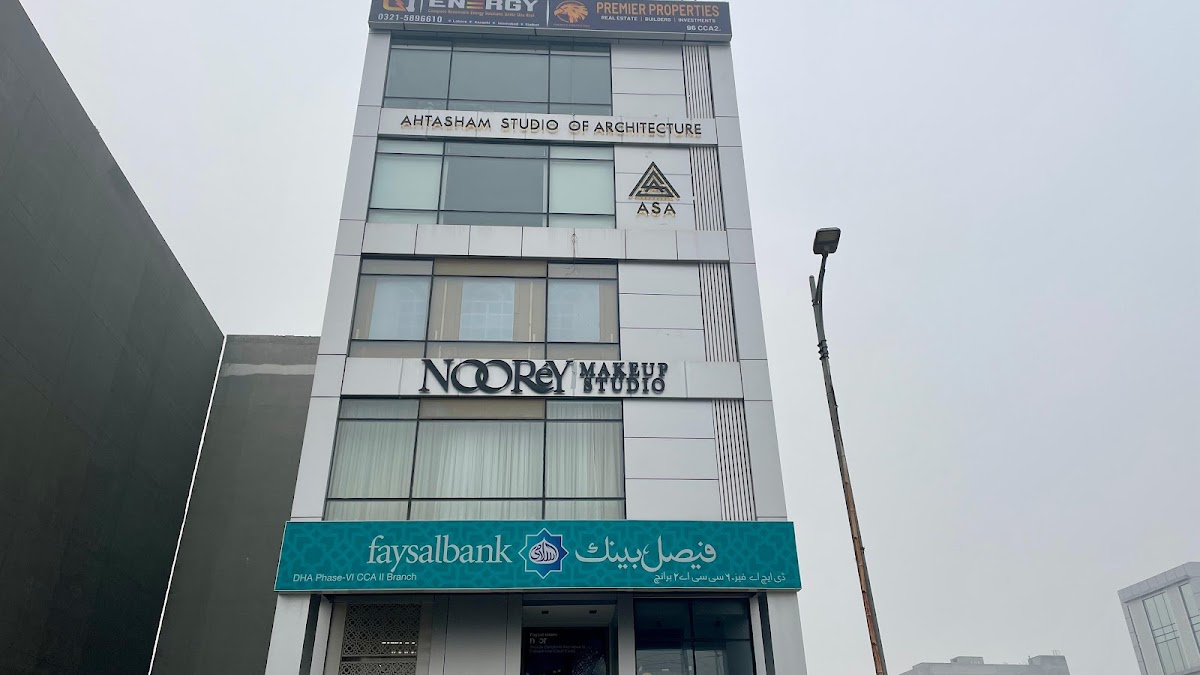 Noorey's Makeup Studio