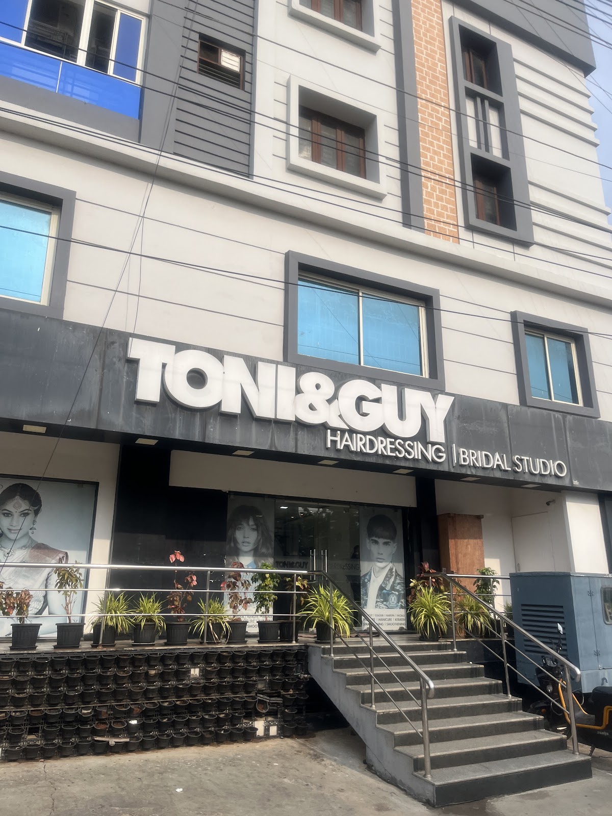 TONI&GUY