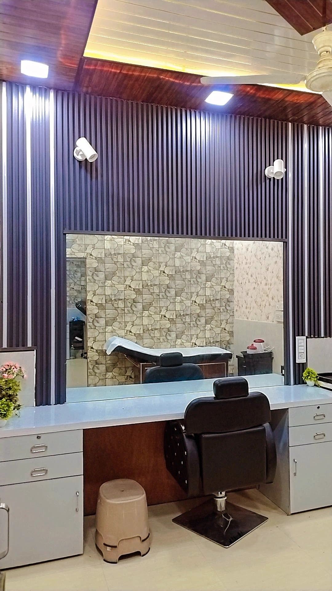 Touch N Shine Salon