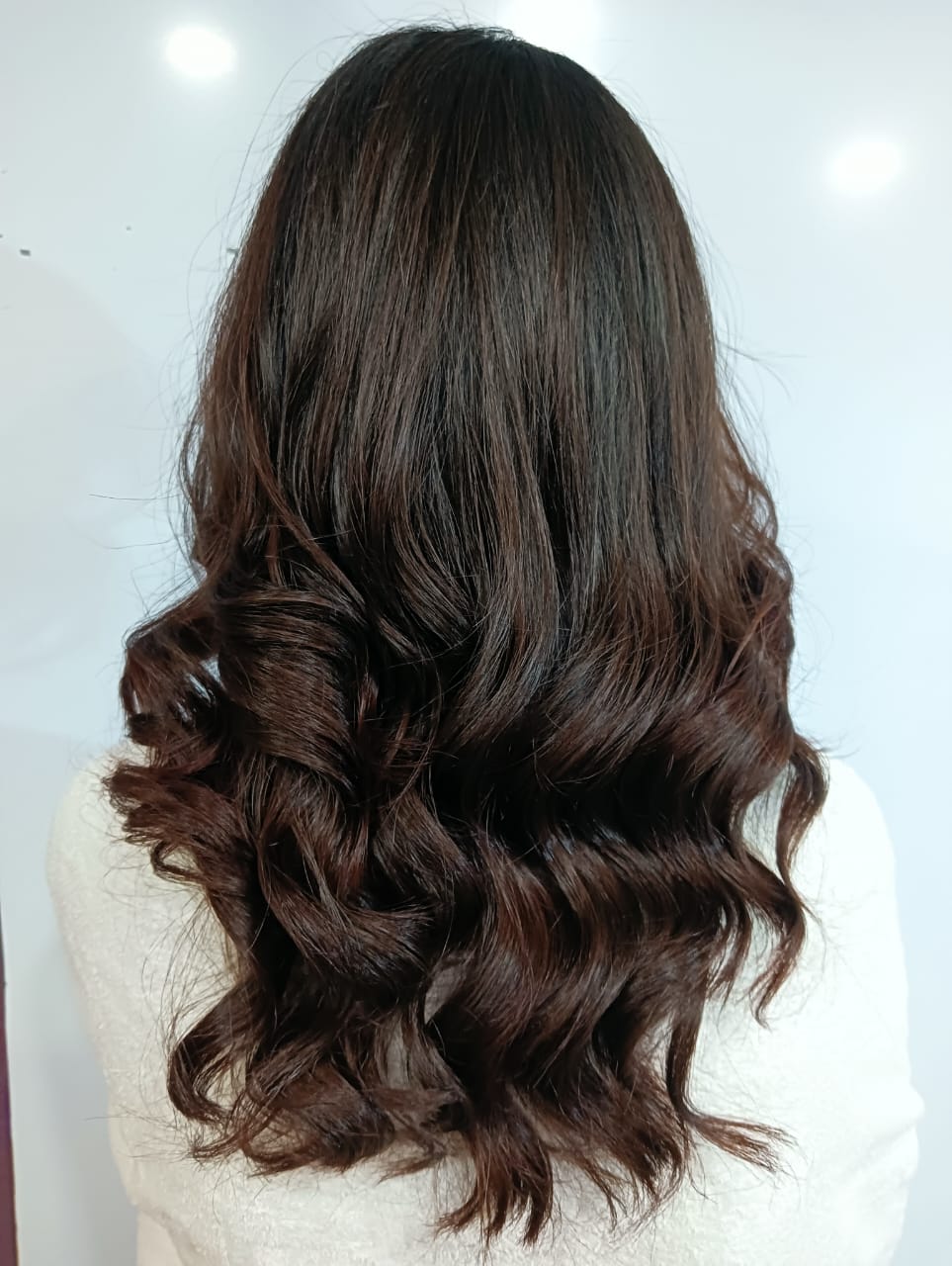 Magic Mirror Hair & Beauty Salon