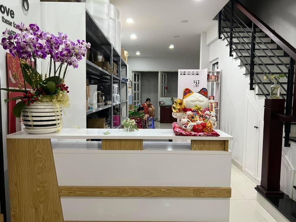 My Pham Huong Thi - Viet Huong Binh Thanh